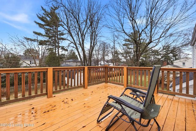 3500 Pinecone Cir, Louisville, KY 40241