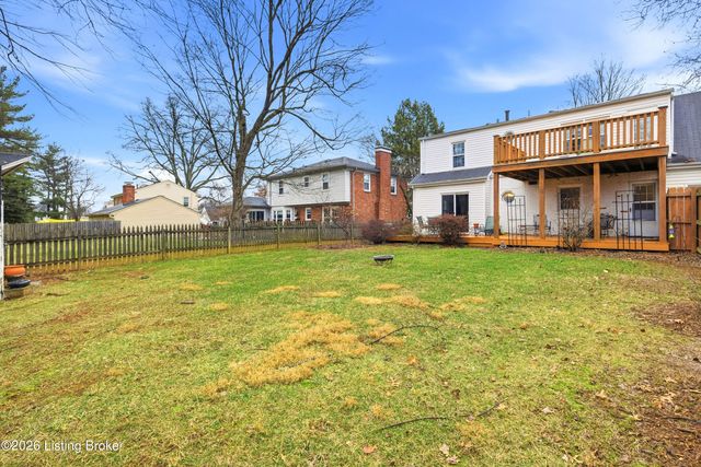 3500 Pinecone Cir, Louisville, KY 40241