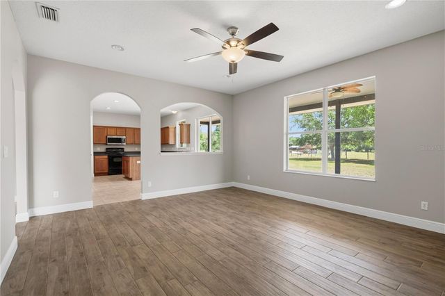 8848 BOGAERT DRIVE, Groveland, FL 34736