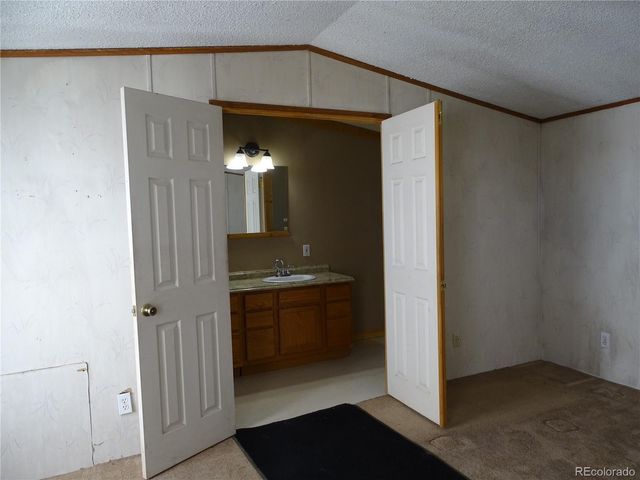 278 Cherokee Trail, Hartsel, CO 80449