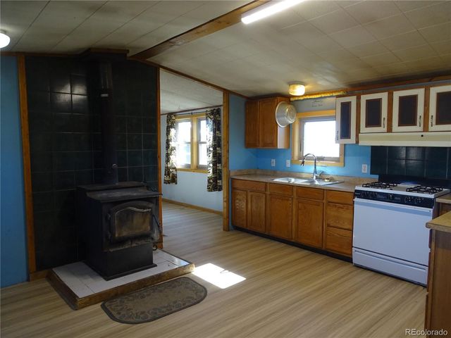 278 Cherokee Trail, Hartsel, CO 80449