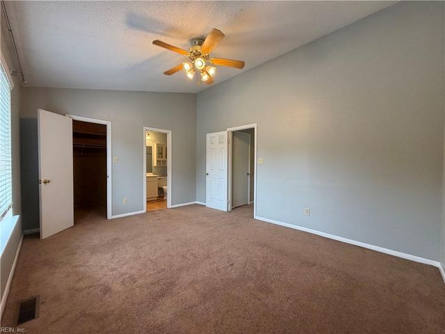 4396 Silverleaf DR, Virginia Beach, VA 23462
