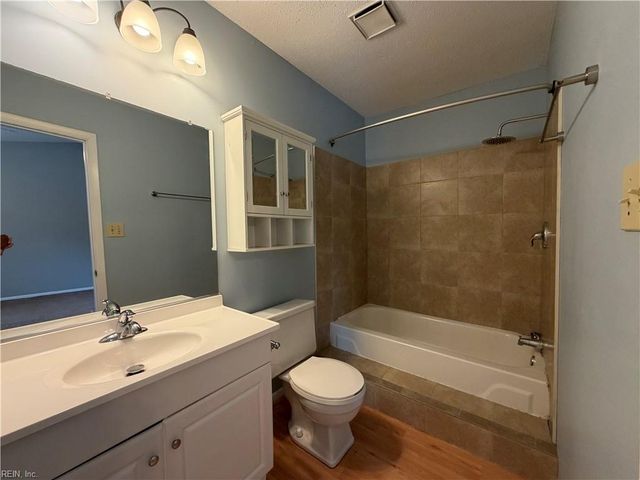 4396 Silverleaf DR, Virginia Beach, VA 23462