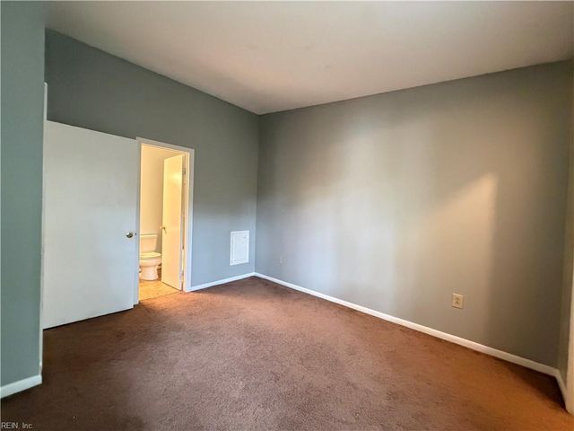 4396 Silverleaf DR, Virginia Beach, VA 23462