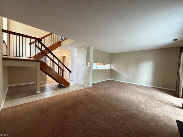 4396 Silverleaf DR, Virginia Beach, VA 23462