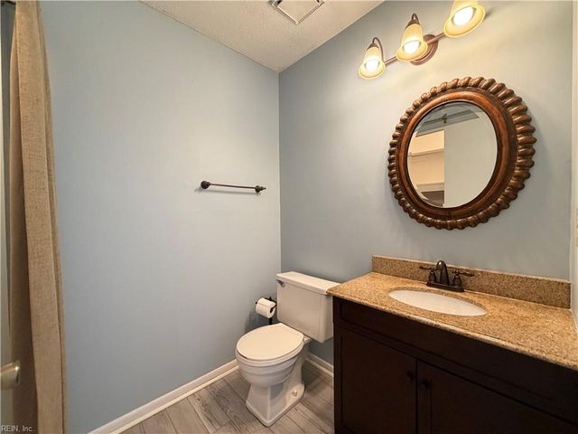 4396 Silverleaf DR, Virginia Beach, VA 23462