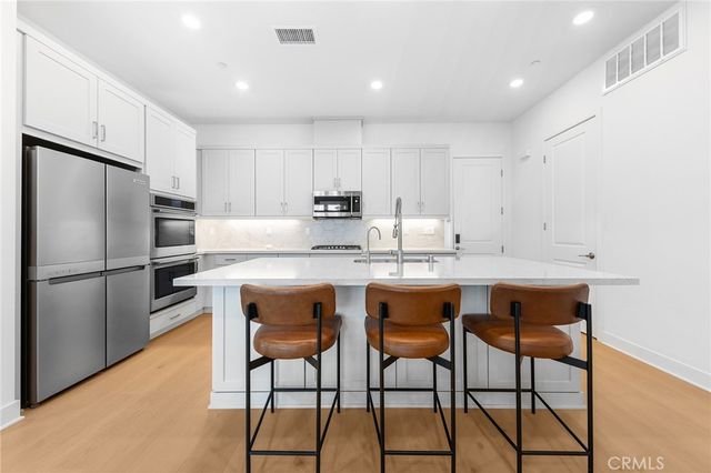 9335 Astor, Irvine, CA 92618