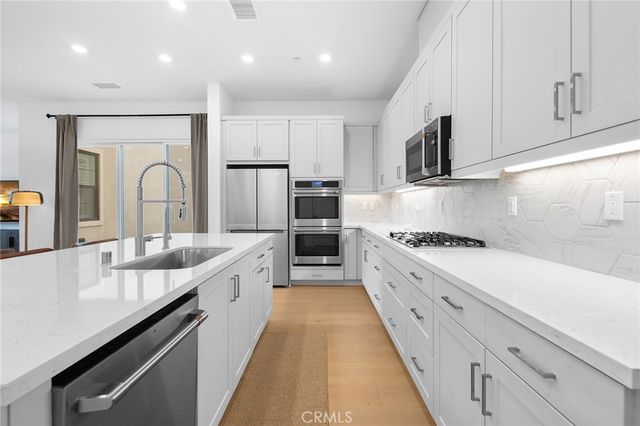 9335 Astor, Irvine, CA 92618