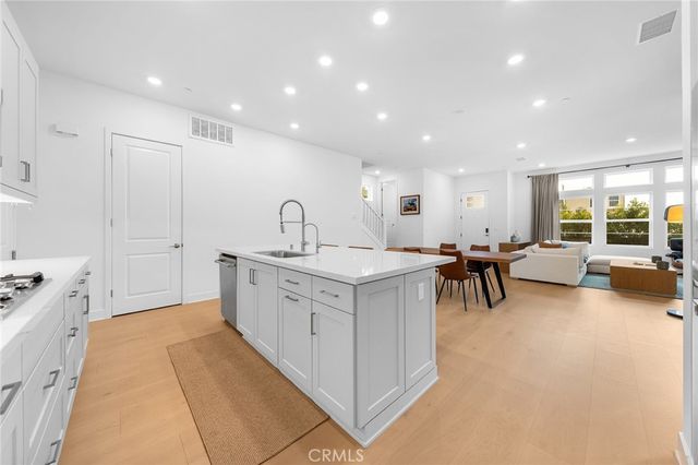 9335 Astor, Irvine, CA 92618