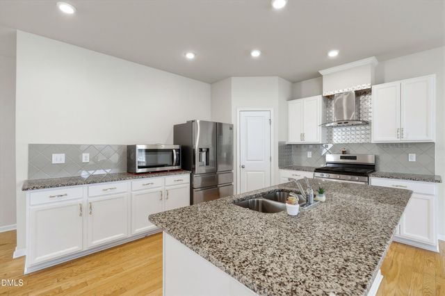 2132 Water Marsh Trail, Fuquay Varina, NC 27526