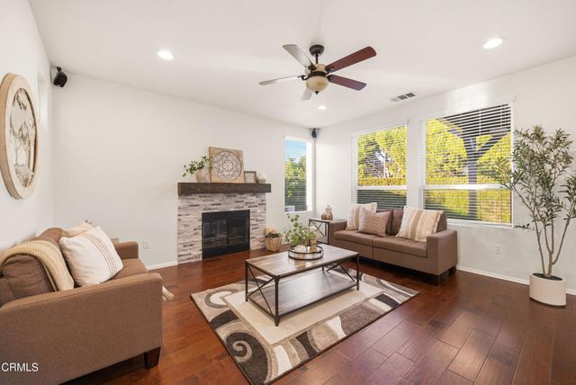 4609 Calle Descanso, Camarillo, CA 93012