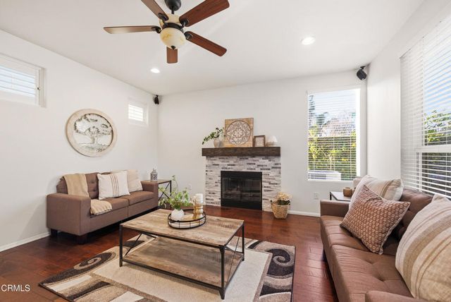 4609 Calle Descanso, Camarillo, CA 93012