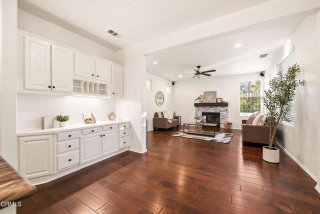 4609 Calle Descanso, Camarillo, CA 93012