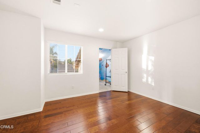 4609 Calle Descanso, Camarillo, CA 93012