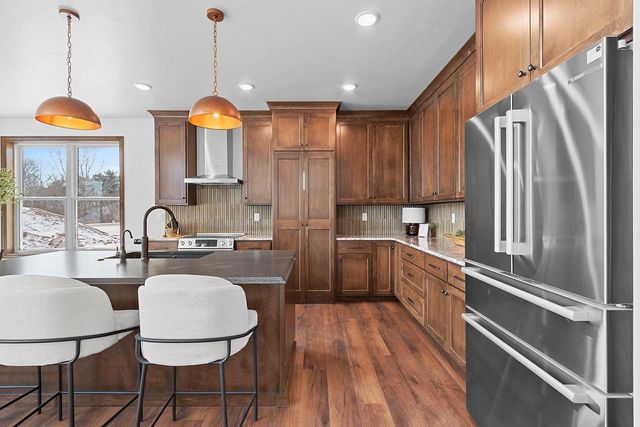 302 LANSDOWNE STREET, De Pere, WI 54115