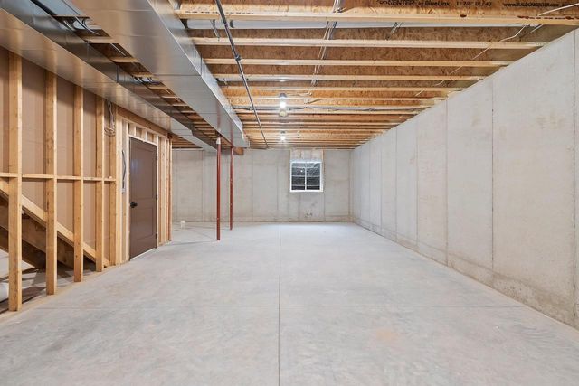 302 LANSDOWNE STREET, De Pere, WI 54115