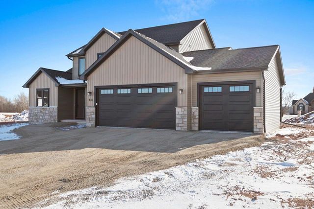 302 LANSDOWNE STREET, De Pere, WI 54115