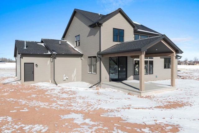 302 LANSDOWNE STREET, De Pere, WI 54115