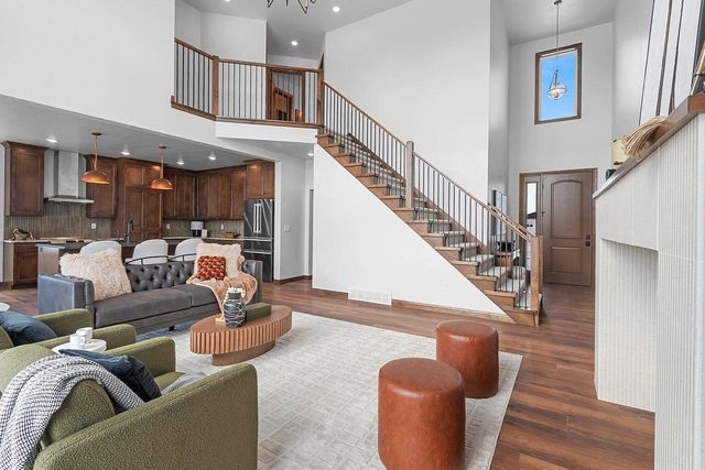 302 LANSDOWNE STREET, De Pere, WI 54115