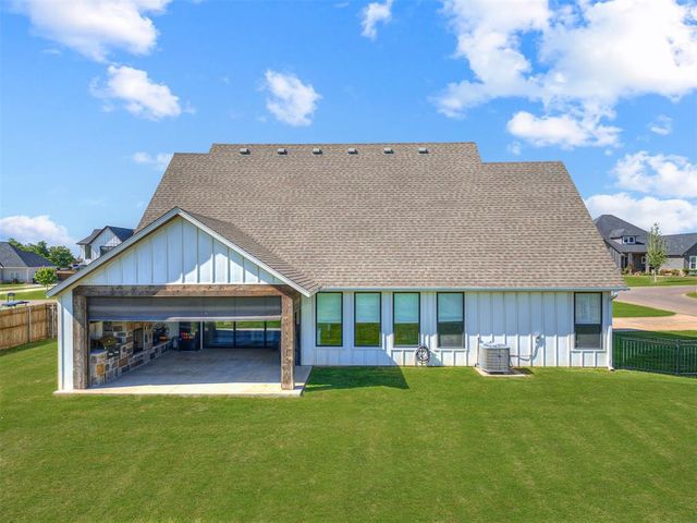 280 Old Farm Road, Edmond, OK 73034