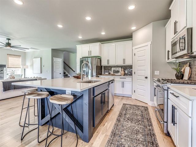 280 Old Farm Road, Edmond, OK 73034