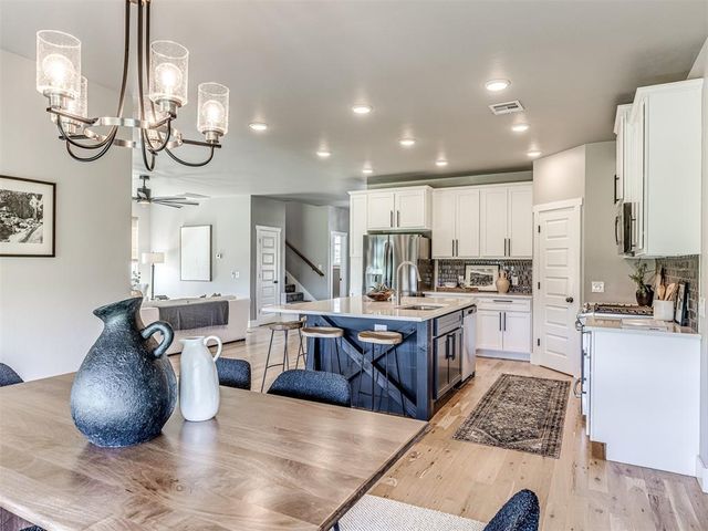280 Old Farm Road, Edmond, OK 73034