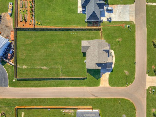280 Old Farm Road, Edmond, OK 73034