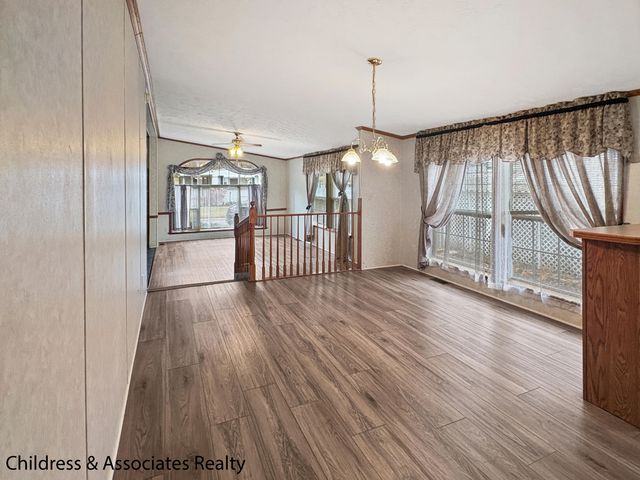 5527 Goldfinch Drive Ne, Plainfield Twp, MI 49306