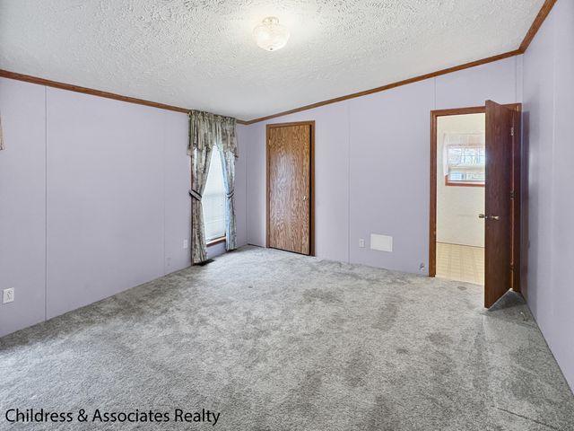 5527 Goldfinch Drive Ne, Plainfield Twp, MI 49306