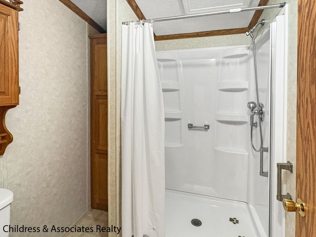 5527 Goldfinch Drive Ne, Plainfield Twp, MI 49306