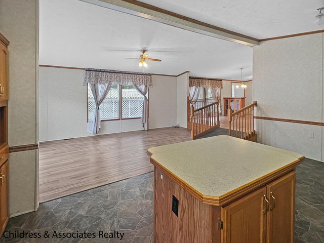 5527 Goldfinch Drive Ne, Plainfield Twp, MI 49306