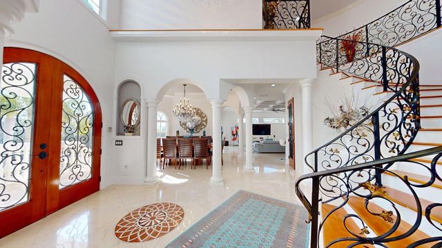 6233 BAYSHORE BOULEVARD, Tampa, FL 33611