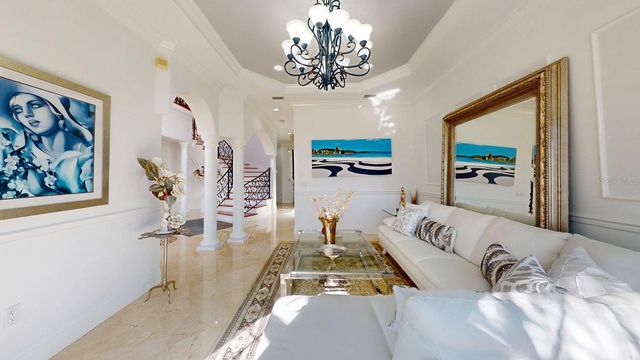 6233 BAYSHORE BOULEVARD, Tampa, FL 33611