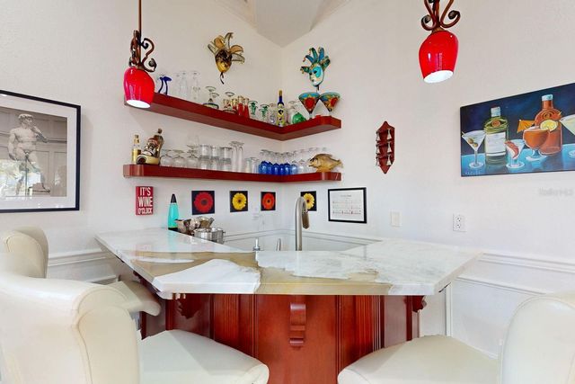 6233 BAYSHORE BOULEVARD, Tampa, FL 33611