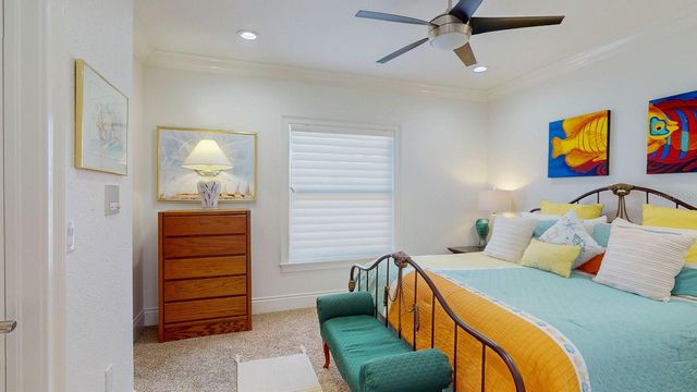 6233 BAYSHORE BOULEVARD, Tampa, FL 33611