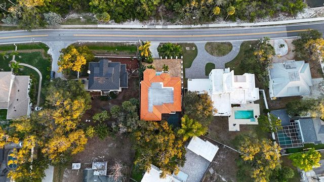 6233 BAYSHORE BOULEVARD, Tampa, FL 33611