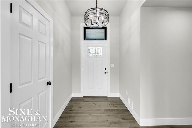 144 Channelsyde Drive, Algonac, MI 48001