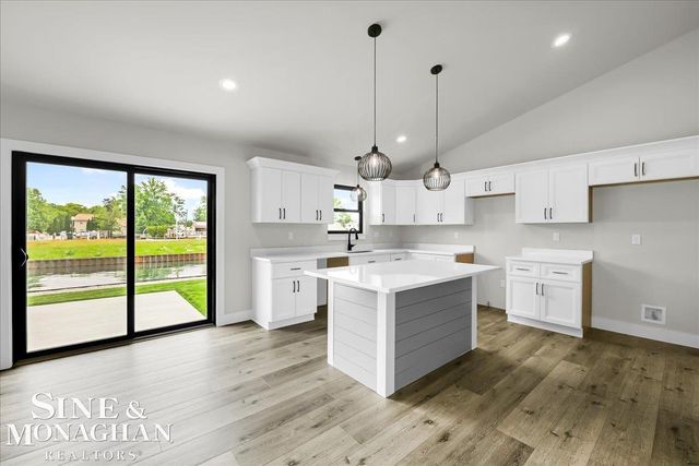 144 Channelsyde Drive, Algonac, MI 48001