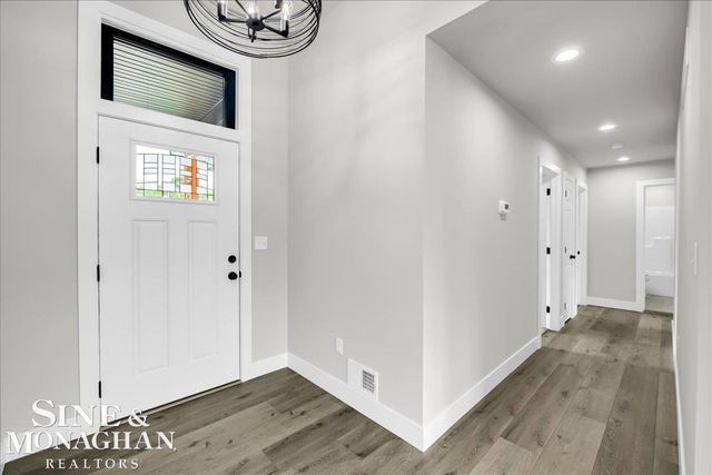 144 Channelsyde Drive, Algonac, MI 48001