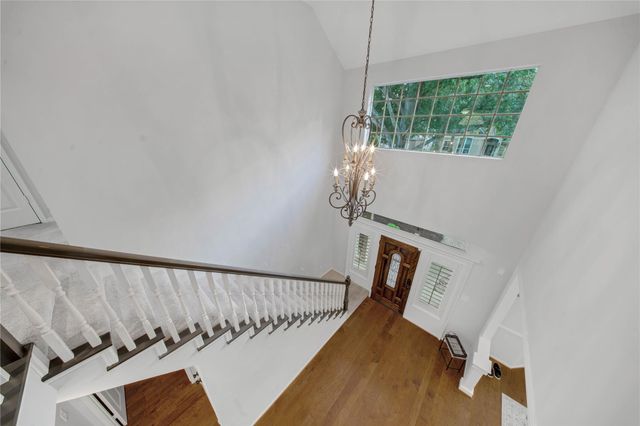 79 N Cochrans Green Circle, The Woodlands, TX 77381