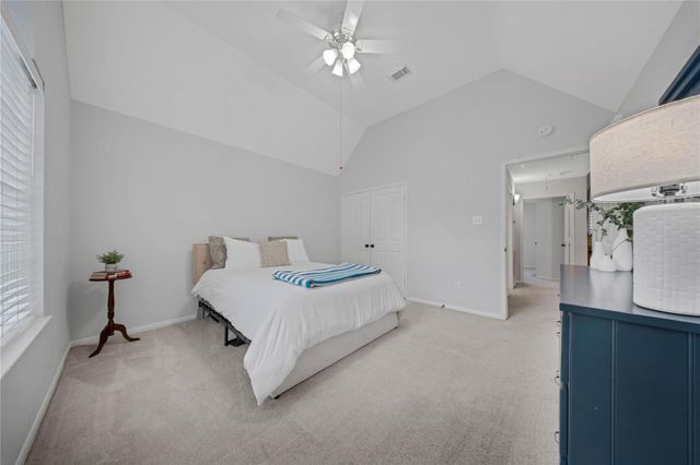 79 N Cochrans Green Circle, The Woodlands, TX 77381