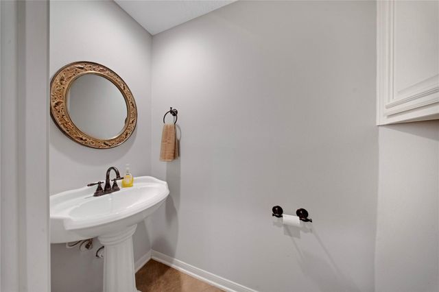 79 N Cochrans Green Circle, The Woodlands, TX 77381