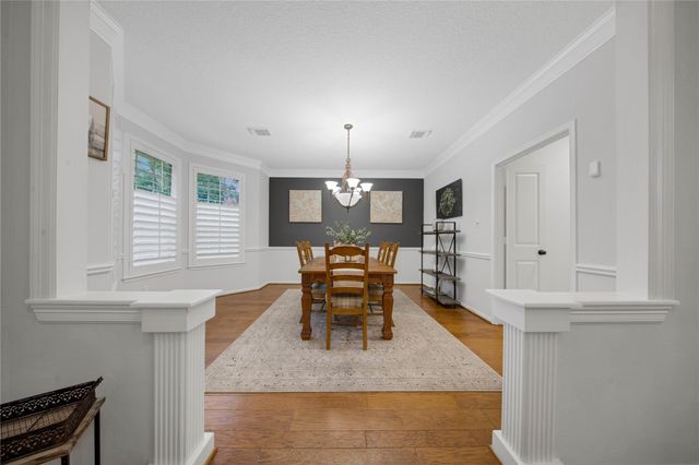 79 N Cochrans Green Circle, The Woodlands, TX 77381