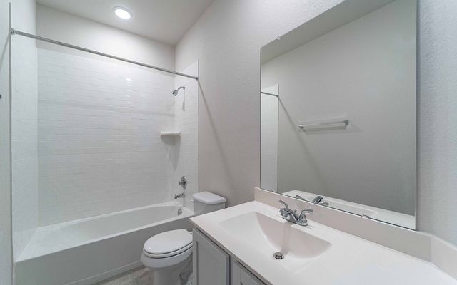 606 Tompkins Ln, Gallatin, TN 37066