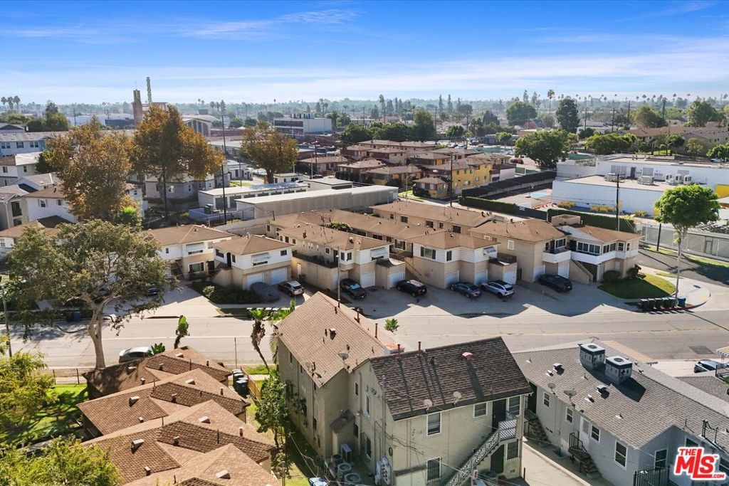 8400 Crenshaw Drive, Inglewood, CA 90305 — photo 2