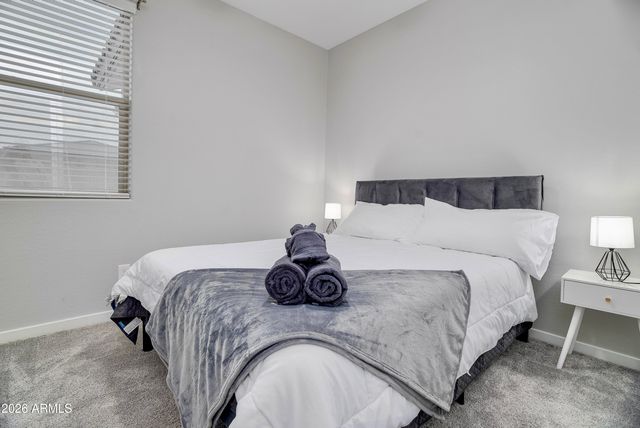 5562 N 198TH Avenue, Litchfield Park, AZ 85340