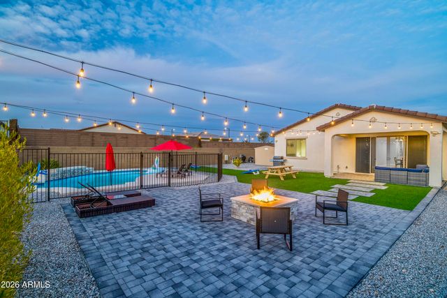 5562 N 198TH Avenue, Litchfield Park, AZ 85340