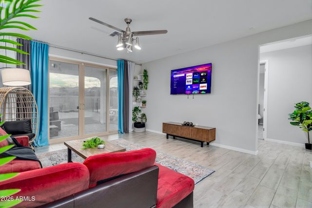 5562 N 198TH Avenue, Litchfield Park, AZ 85340