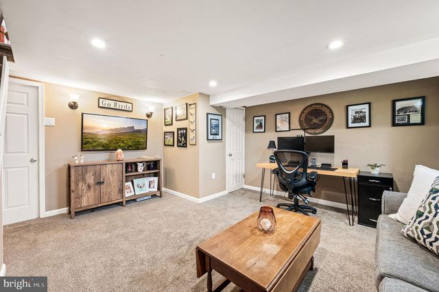 7618 BURHOLME AVE, Philadelphia, PA 19111