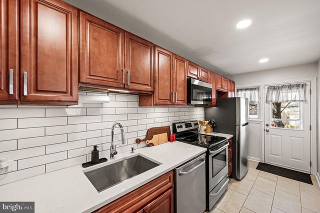 7618 BURHOLME AVE, Philadelphia, PA 19111